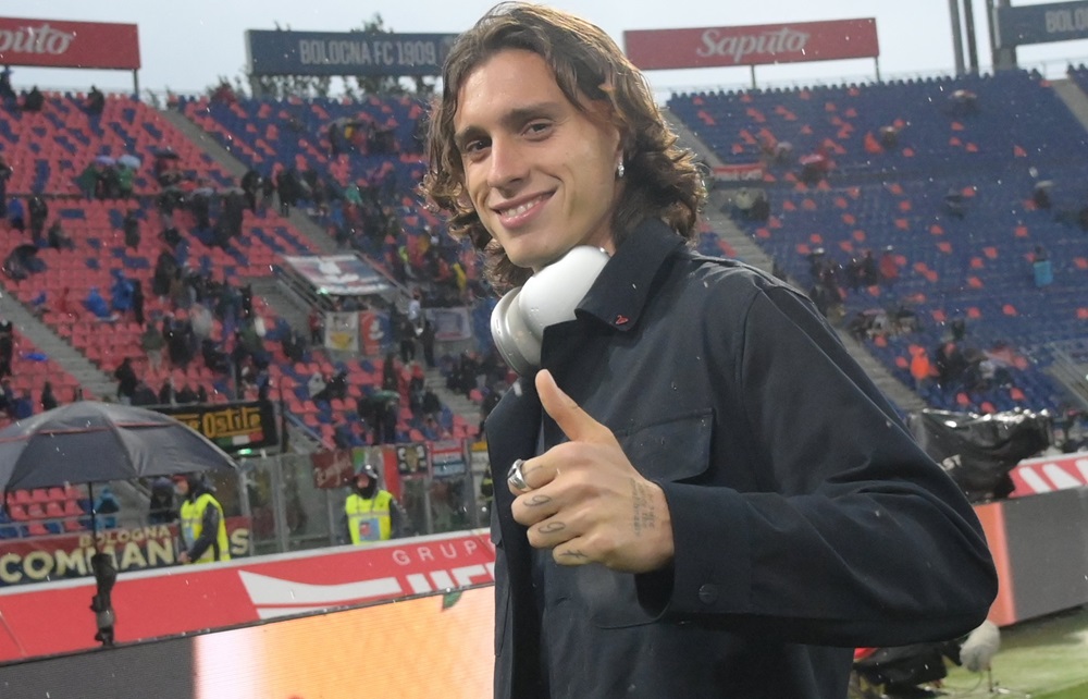 Arsenal Menangkan Perburuan Riccardo Calafiori dari Bologna